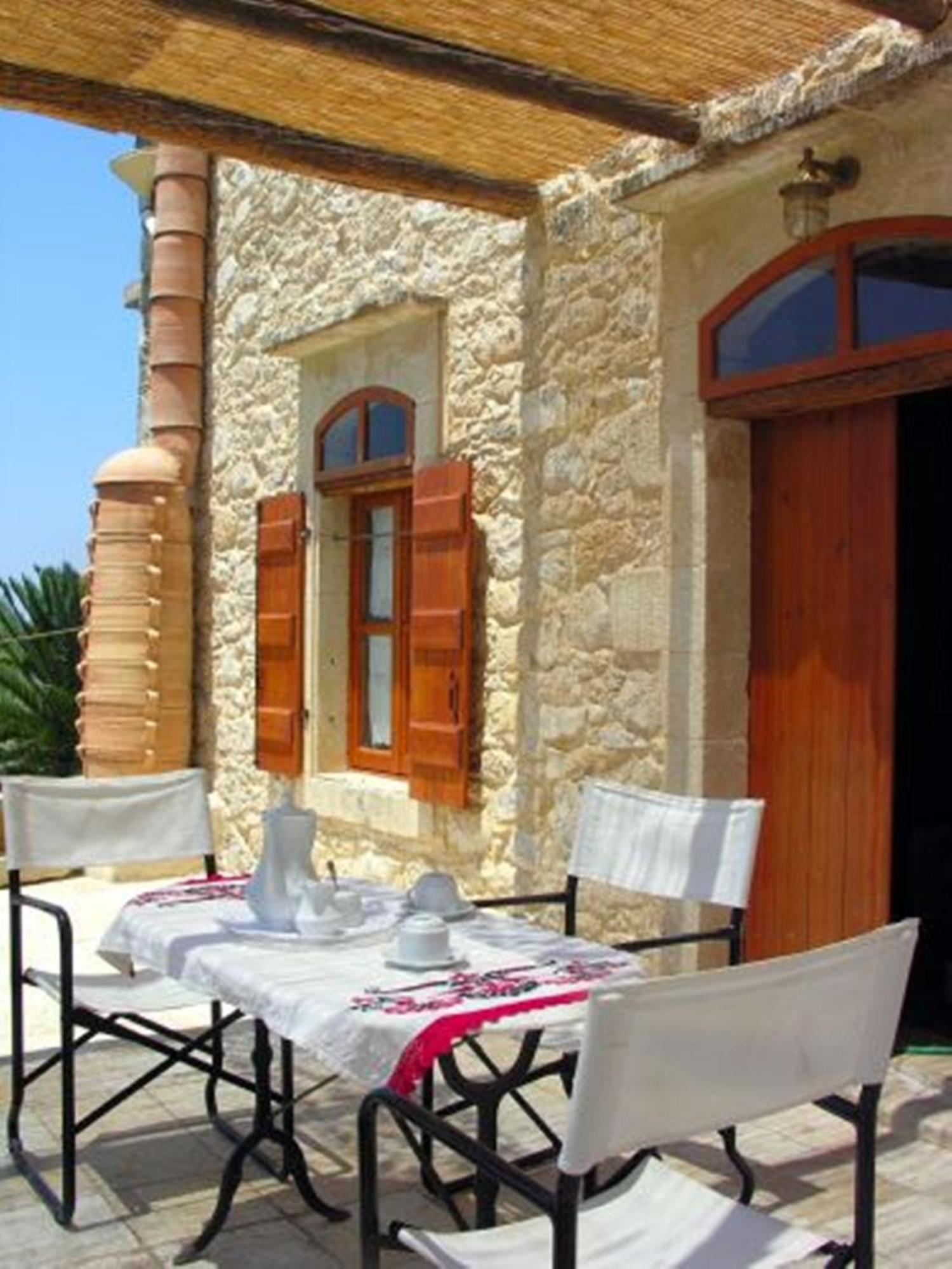 Maison d'hôtes Kouriton House à Margarítai Extérieur photo