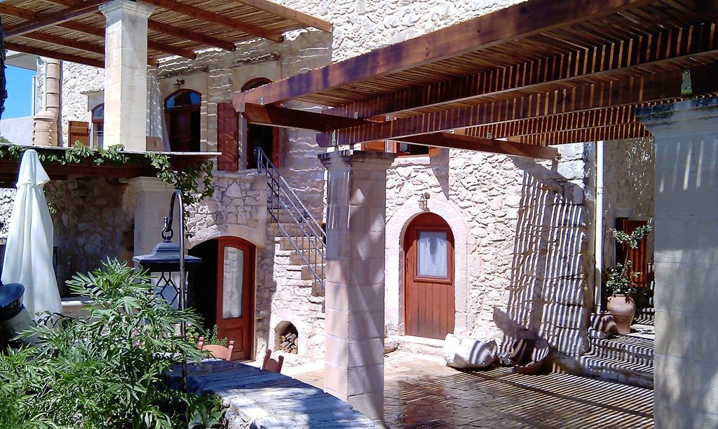 Maison d'hôtes Kouriton House à Margarítai Extérieur photo